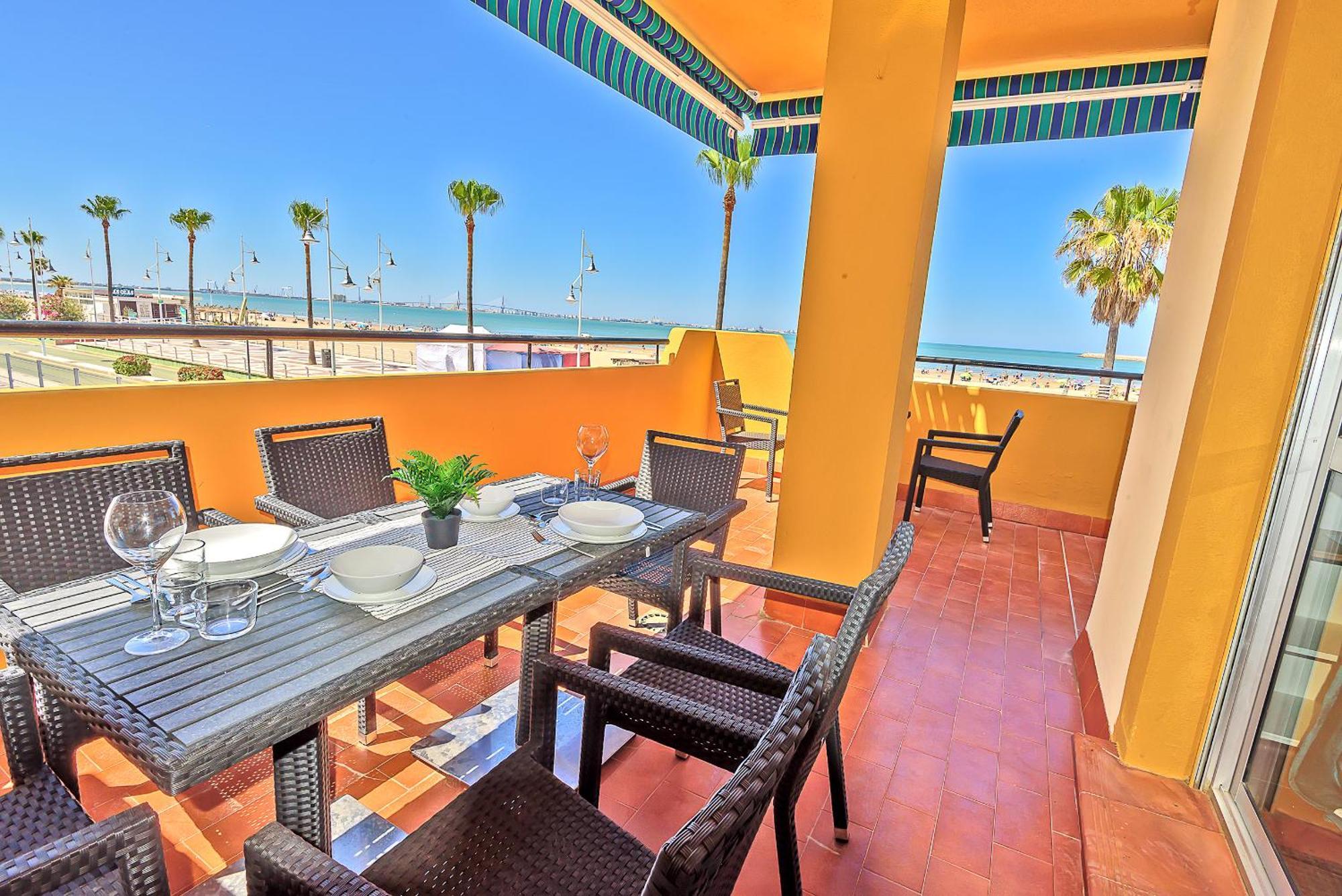 Beachfront Duplex 1ª Linea & Terraces Oceanfront El Puerto de Santa Maria Luaran gambar