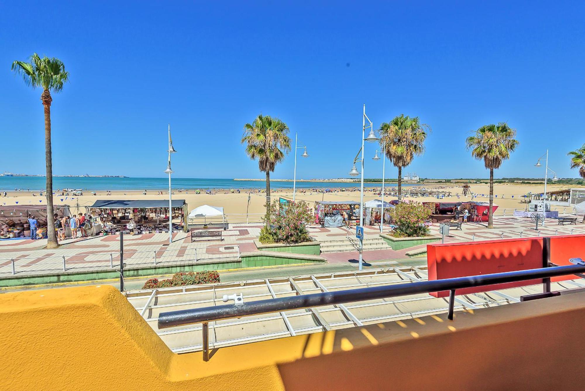 Beachfront Duplex 1ª Linea & Terraces Oceanfront El Puerto de Santa Maria Luaran gambar